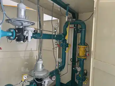 محطة تخفيض الضغط بالمنظمات وصمامات الأمان