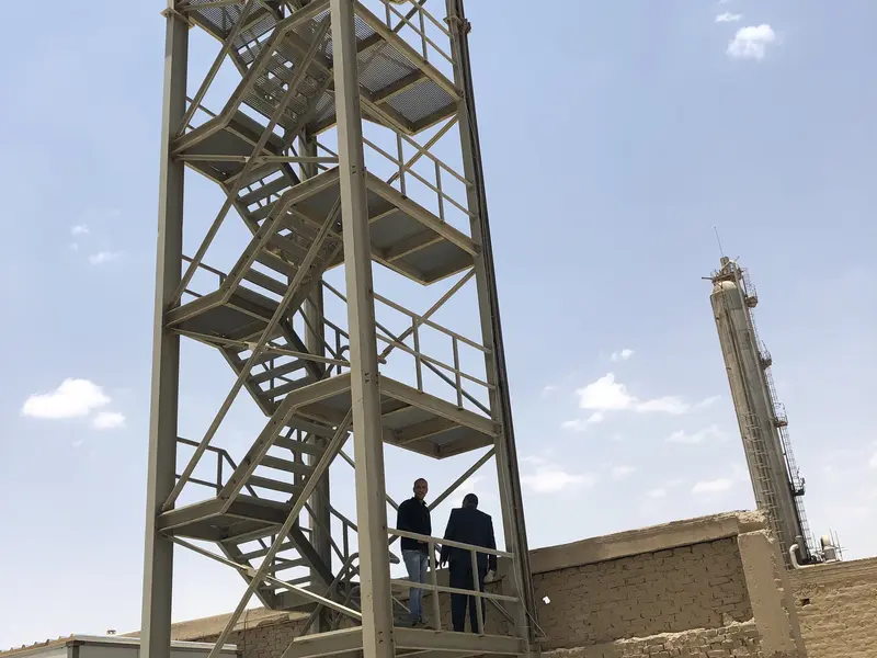 برج الوصول إلى منصة أخذ العينات بالمدخنة